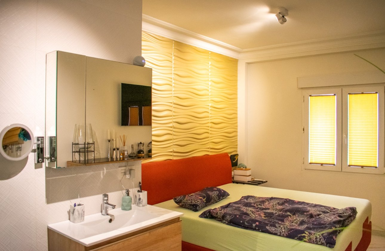 Reventa - Apartamento / piso - Torrevieja - Torrevieja Centro