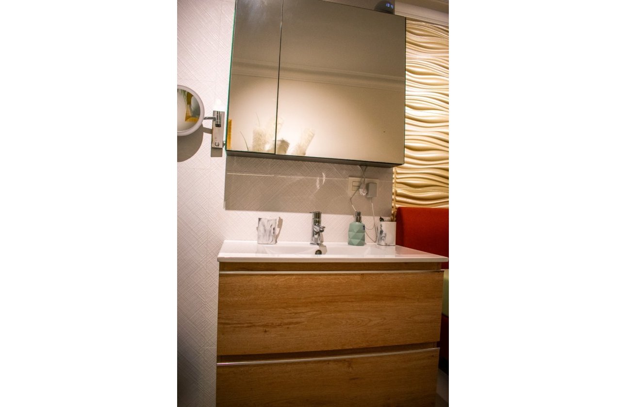 Reventa - Apartamento / piso - Torrevieja - Torrevieja Centro