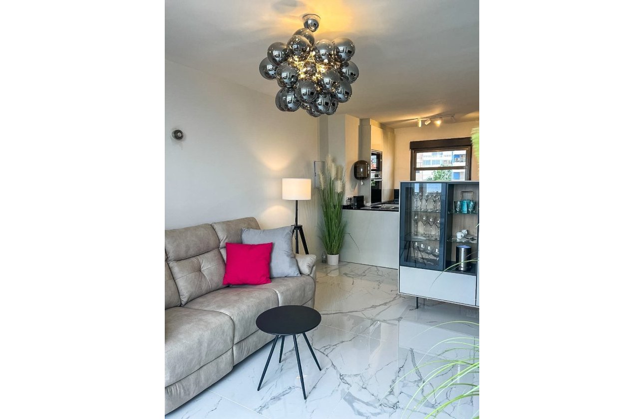 Revente - Appartement - Torrevieja - La Mata