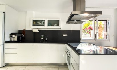 Revente - Villa / Semi detached - Torrevieja - Los Balcones