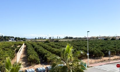 Revente - Villa / Semi detached - Torrevieja - Los Balcones