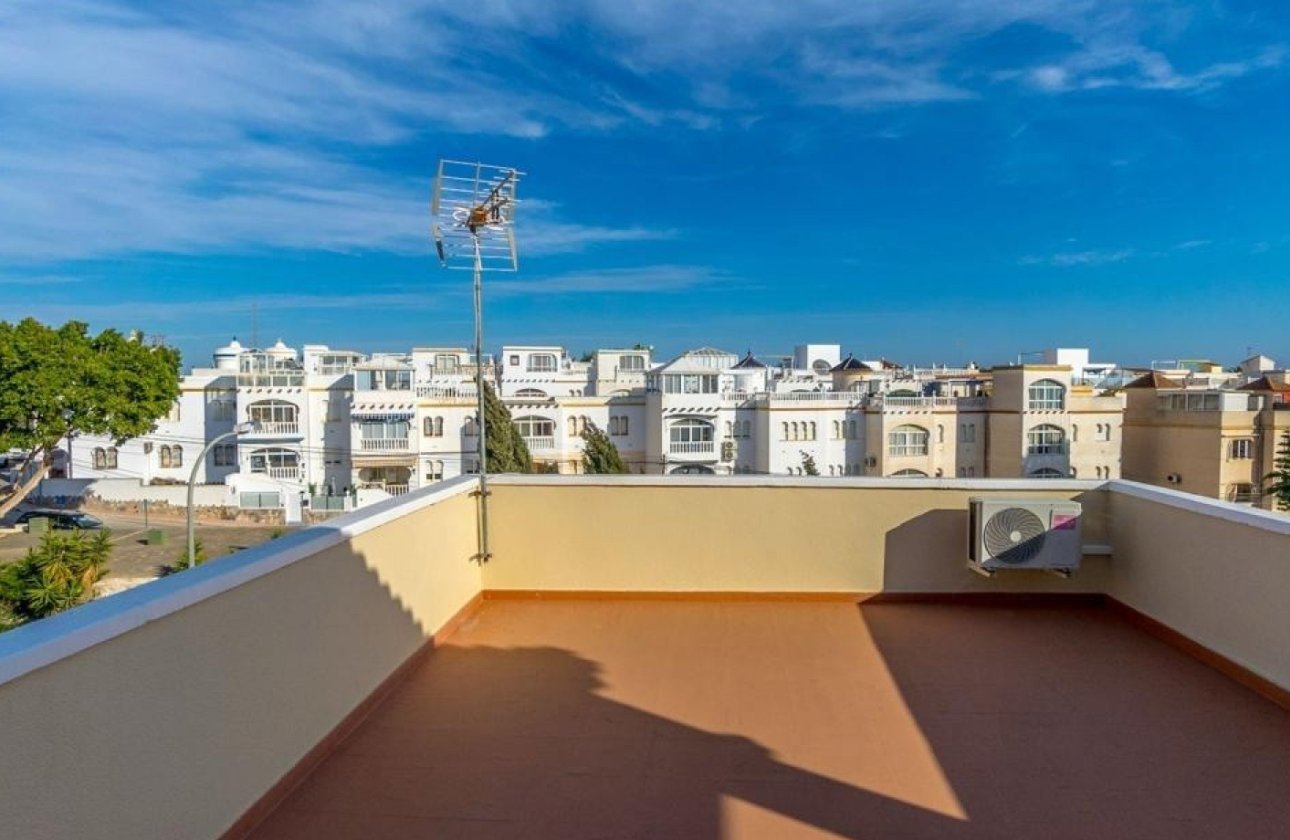 Revente - Villa - Orihuela Costa - Villamartín