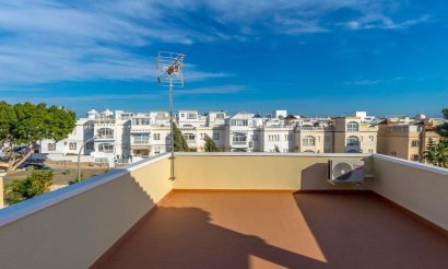 Revente - Villa - Orihuela Costa - Villamartín