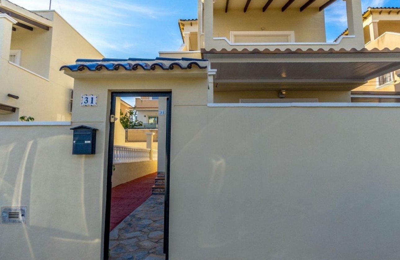 Revente - Villa - Orihuela Costa - Villamartín