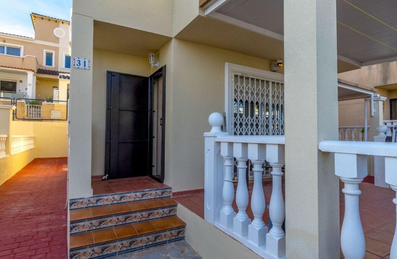 Revente - Villa - Orihuela Costa - Villamartín
