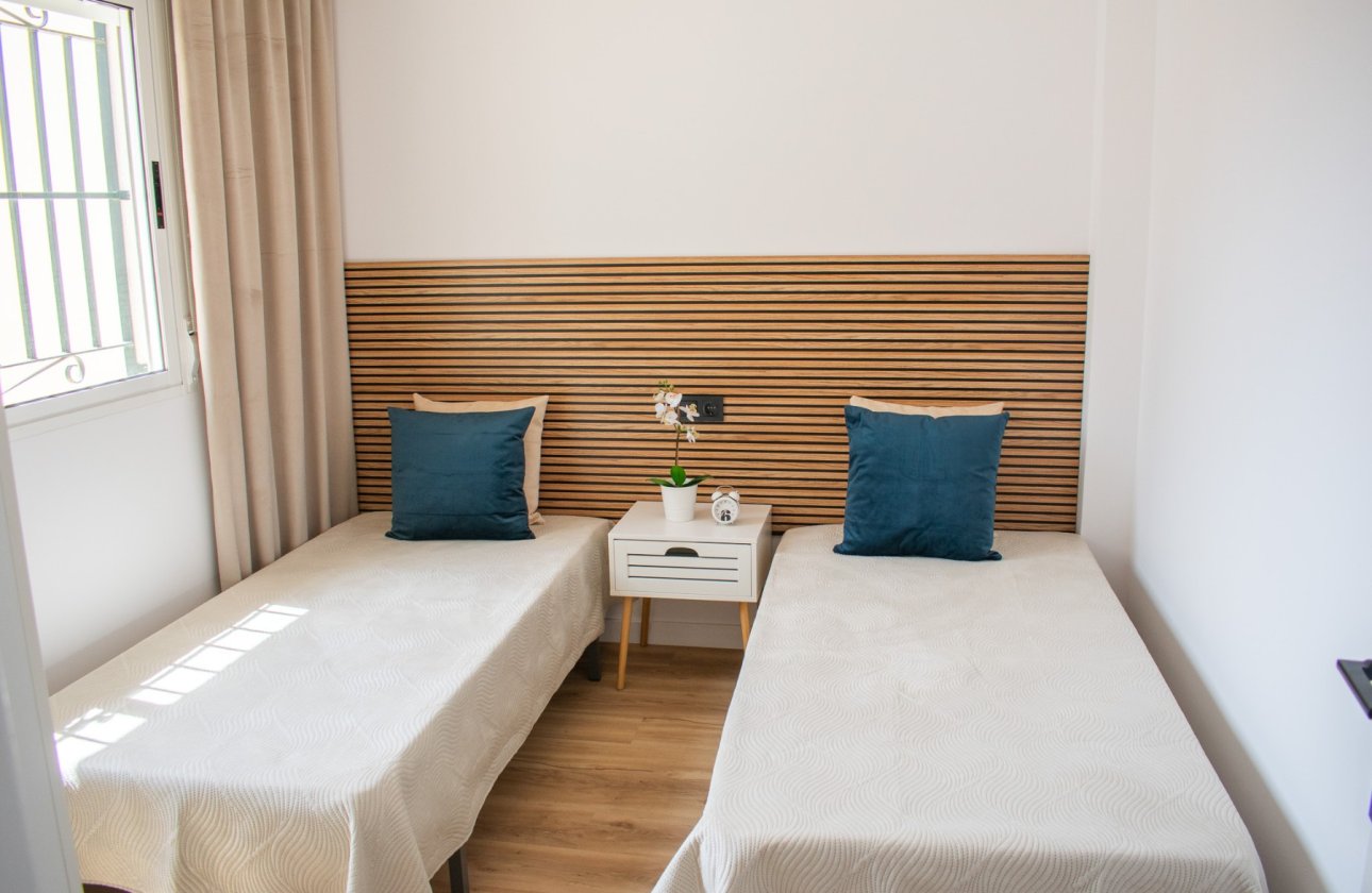 Revente - Maison de ville - Orihuela Costa - Punta Prima