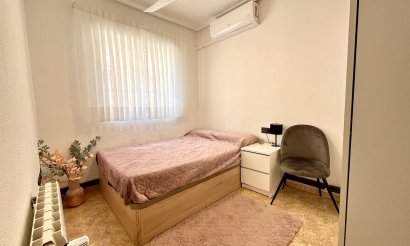 Resale - Townhouse - Villamartin