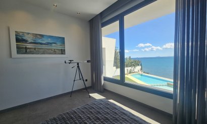 Resale - Villa - Cabo Roig