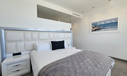 Resale - Villa - Cabo Roig