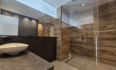 Resale - Villa - Cabo Roig