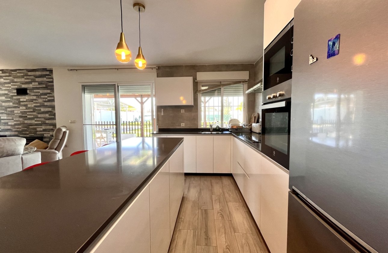 Resale - Villa - Alcantarilla