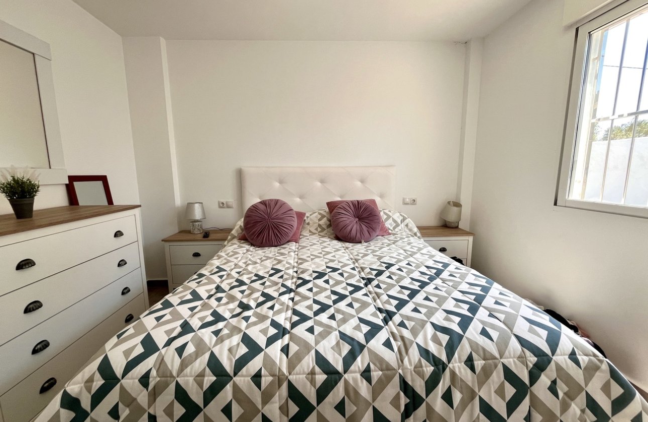 Resale - Villa - Alcantarilla