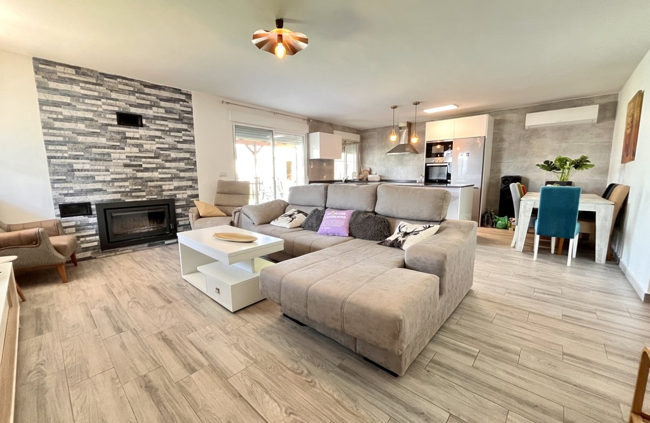 Resale - Villa - Alcantarilla