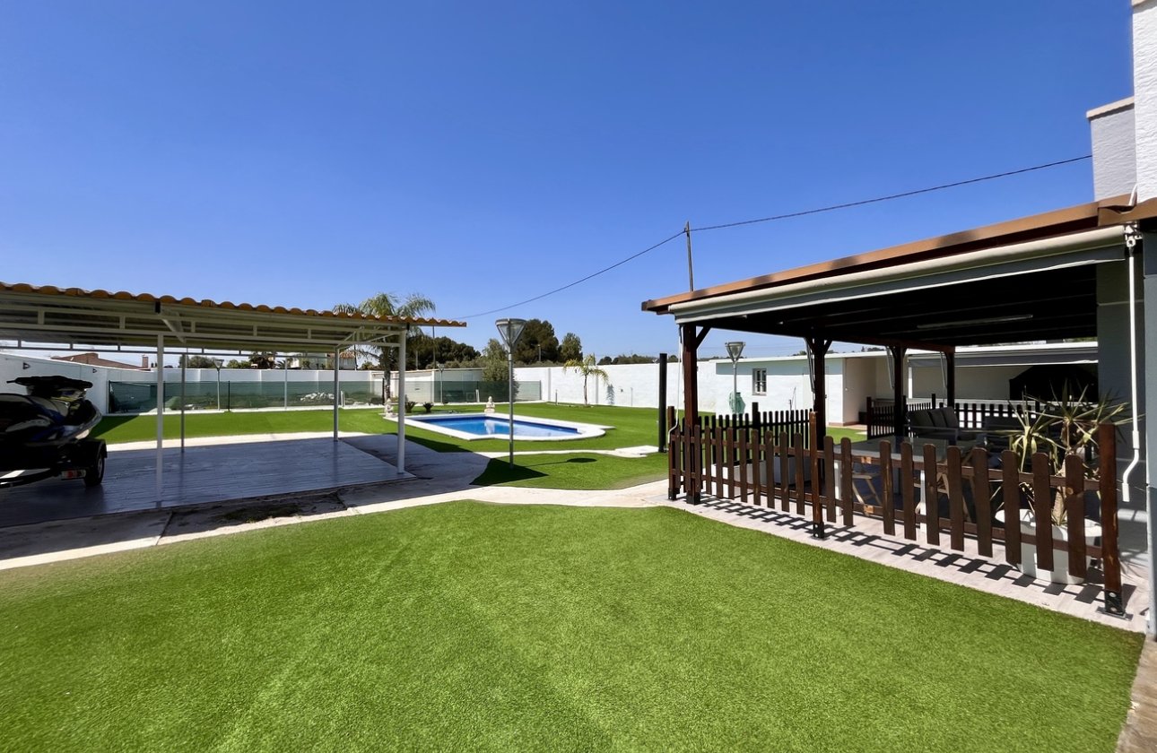 Resale - Villa - Alcantarilla