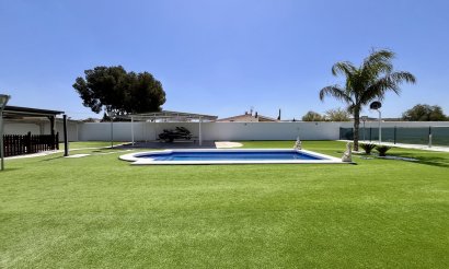 Resale - Villa - Alcantarilla