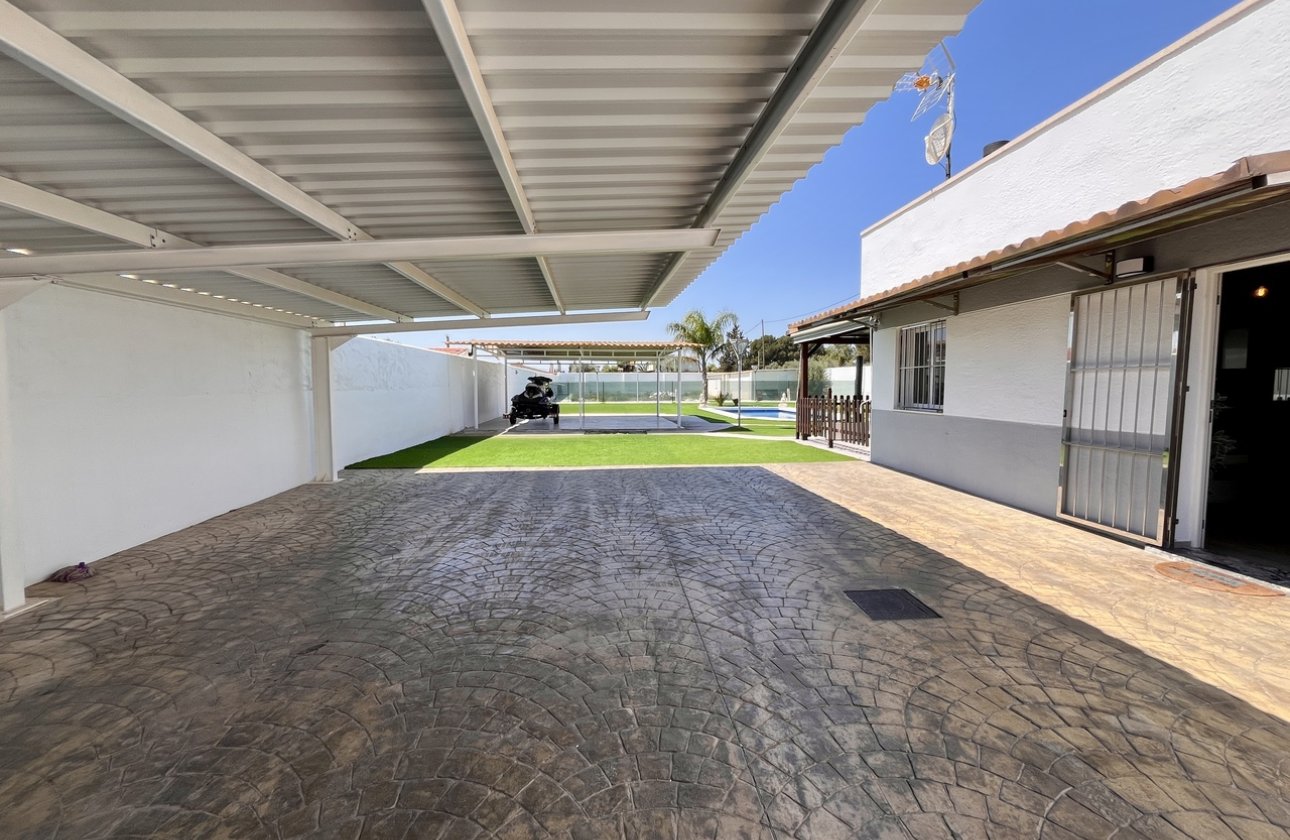 Resale - Villa - Alcantarilla
