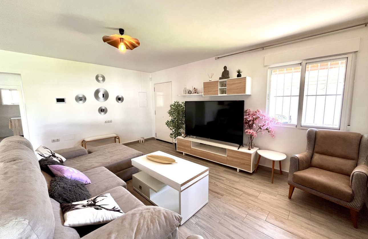 Resale - Villa - Alcantarilla