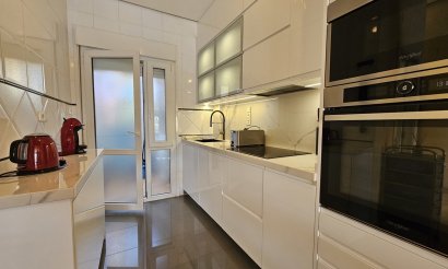 Resale - Villa - Cabo Roig