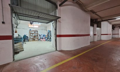 Resale - Villa - Cabo Roig