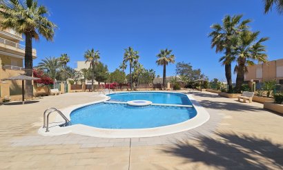 Resale - Villa - Cabo Roig
