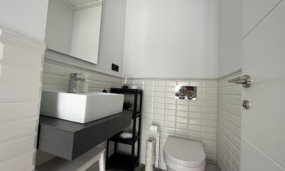 Resale - Villa - Los Balcones