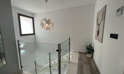 Resale - Villa - Los Balcones