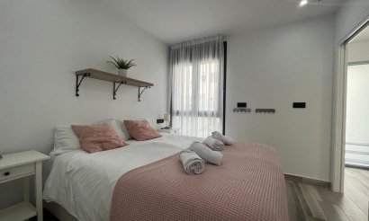 Resale - Villa - Los Balcones