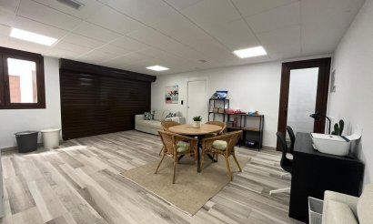 Resale - Villa - Los Balcones