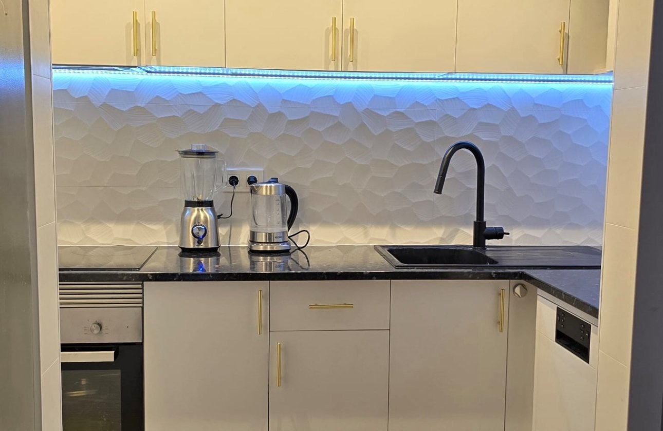 Resale - Apartment / flat - Torrevieja