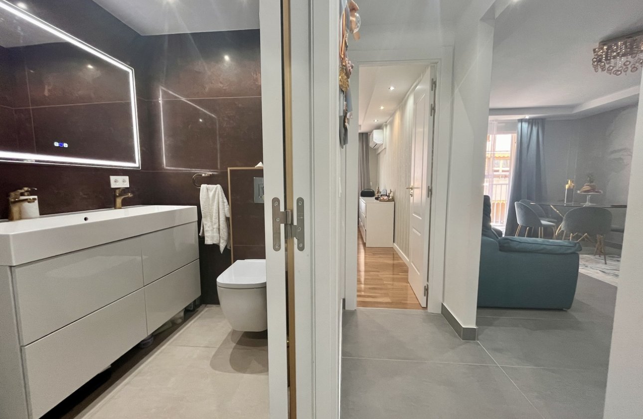 Resale - Apartment / flat - Torrevieja