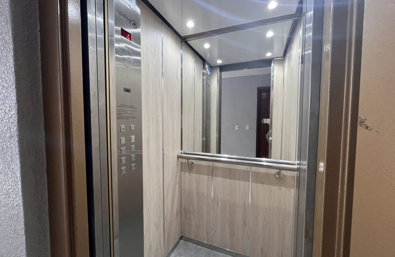 Resale - Apartment / flat - Torrevieja