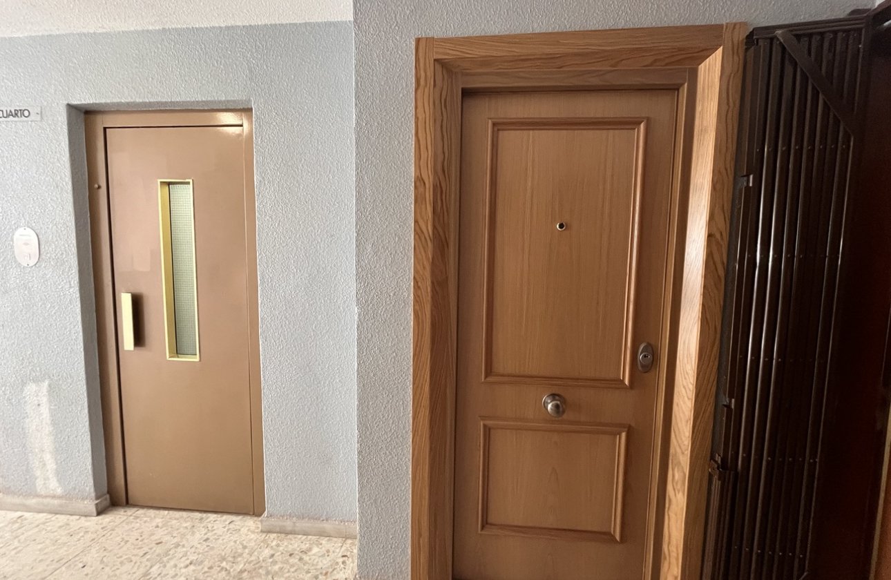 Resale - Apartment / flat - Torrevieja