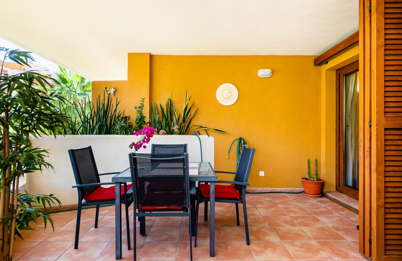 Resale - Apartment / flat - Punta Prima