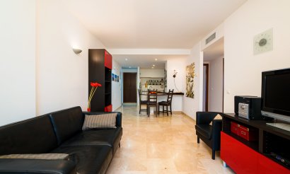 Resale - Apartment / flat - Punta Prima