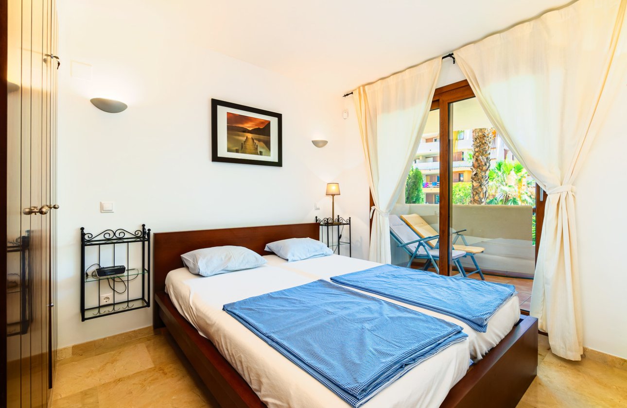 Resale - Apartment / flat - Punta Prima