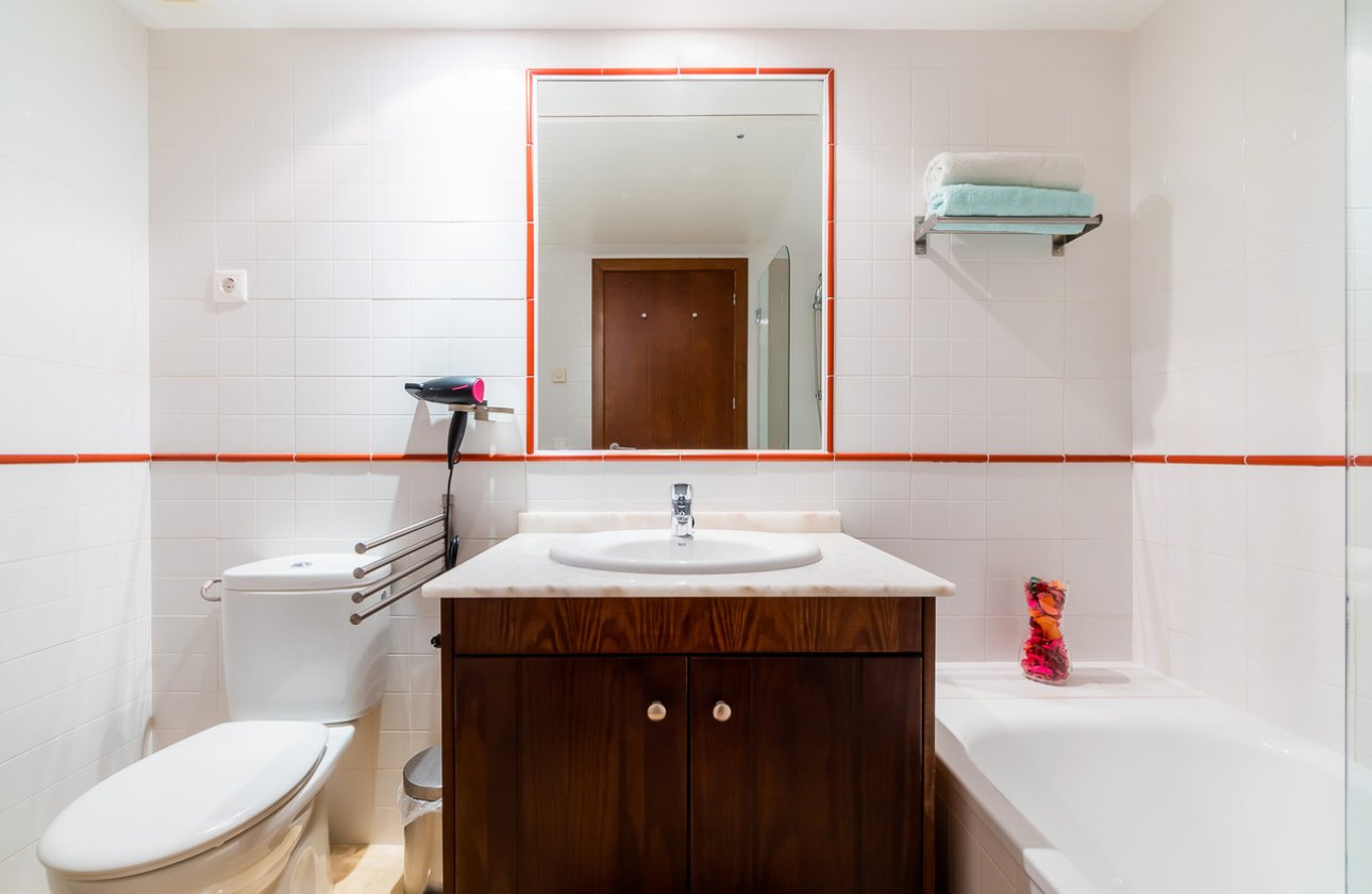 Resale - Apartment / flat - Punta Prima