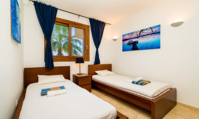 Resale - Apartment / flat - Punta Prima