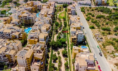 Resale - Apartment / flat - Punta Prima