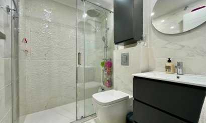 Resale - Apartment / flat - Torrevieja