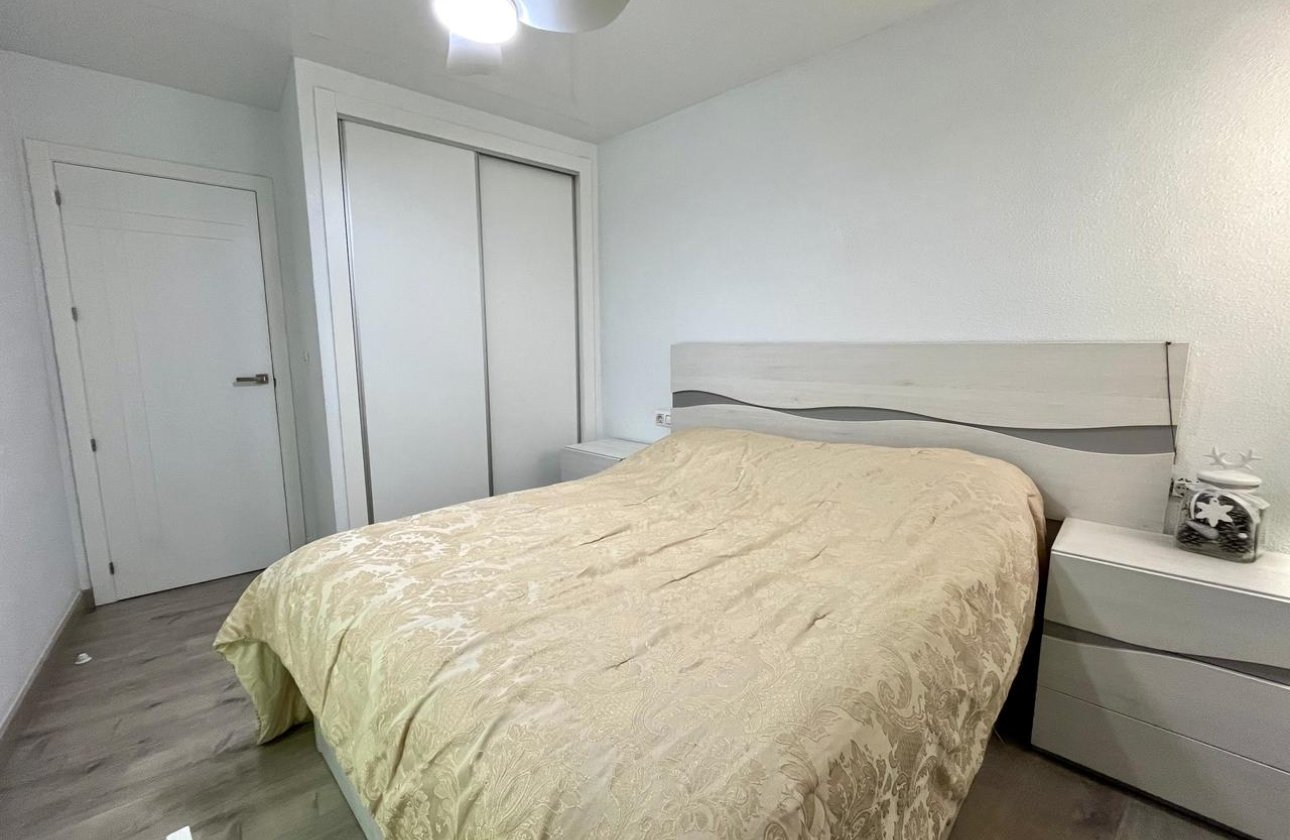 Resale - Apartment / flat - Torrevieja