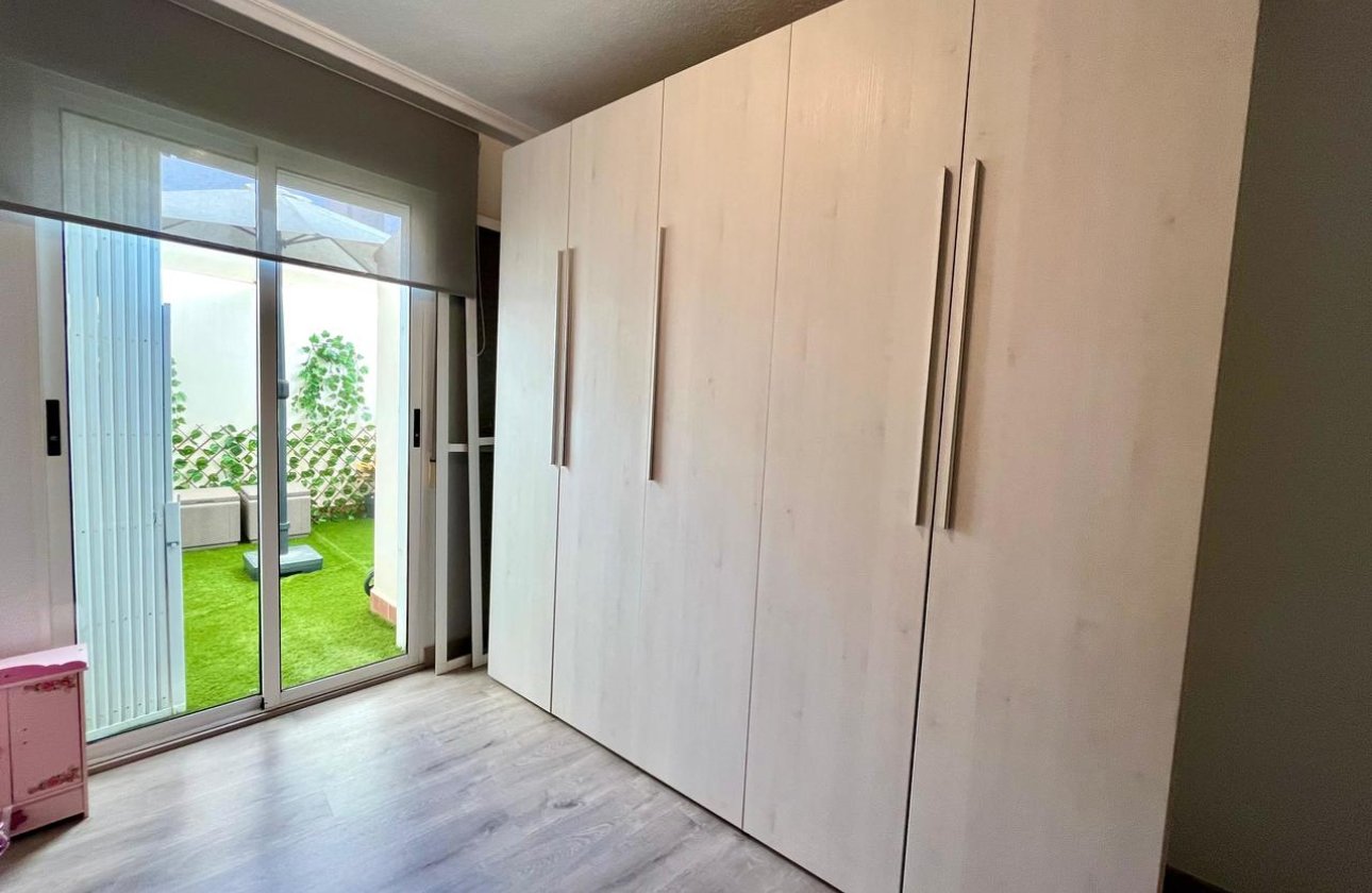 Resale - Apartment / flat - Torrevieja