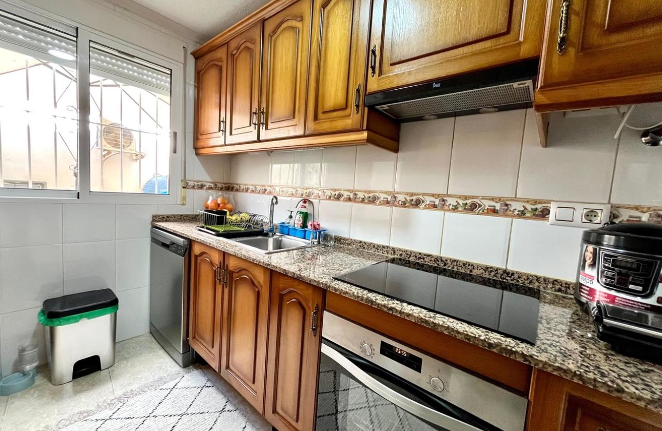 Resale - Apartment / flat - Torrevieja