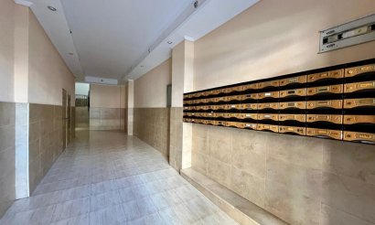 Resale - Apartment / flat - Torrevieja