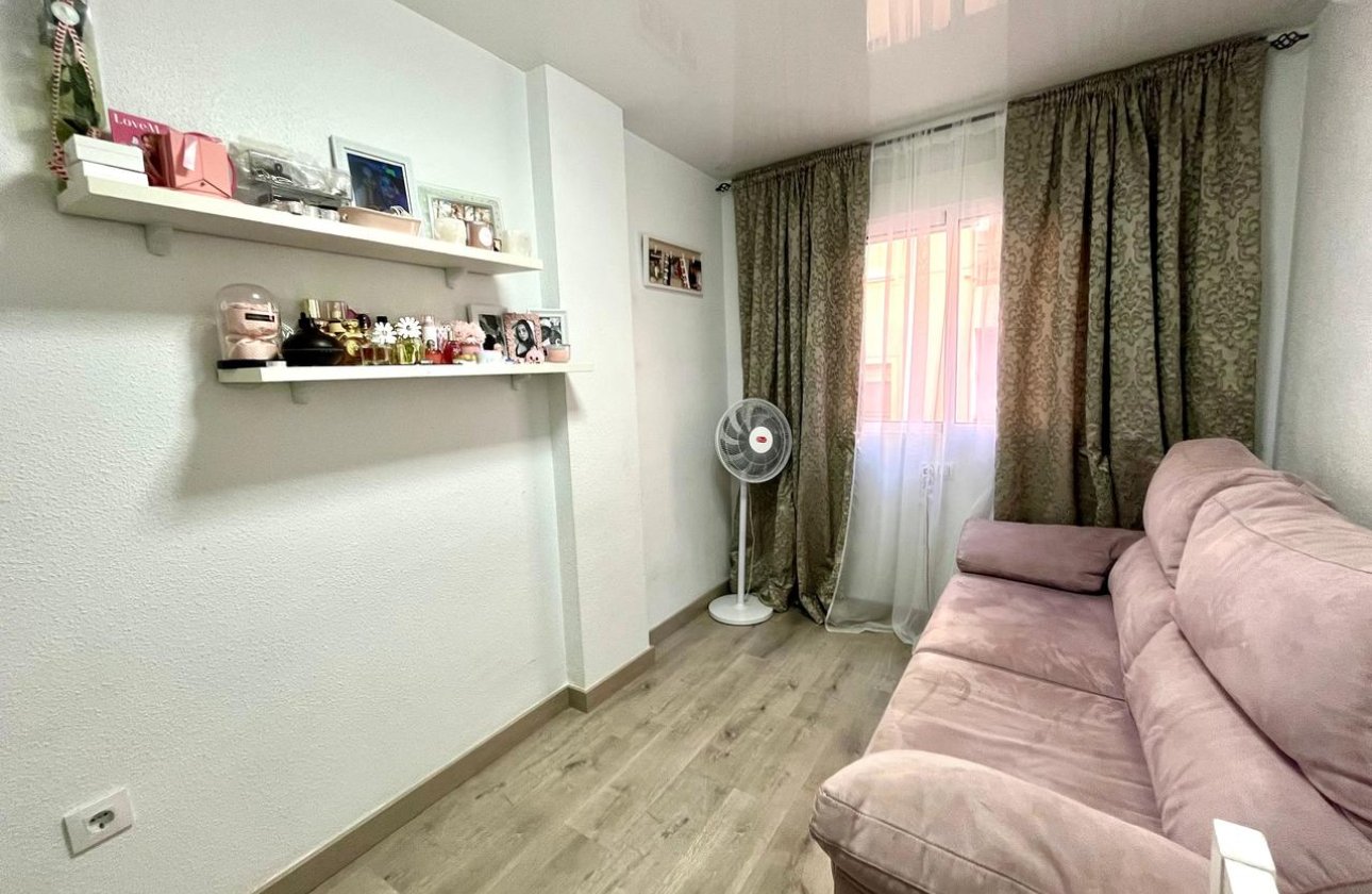 Resale - Apartment / flat - Torrevieja
