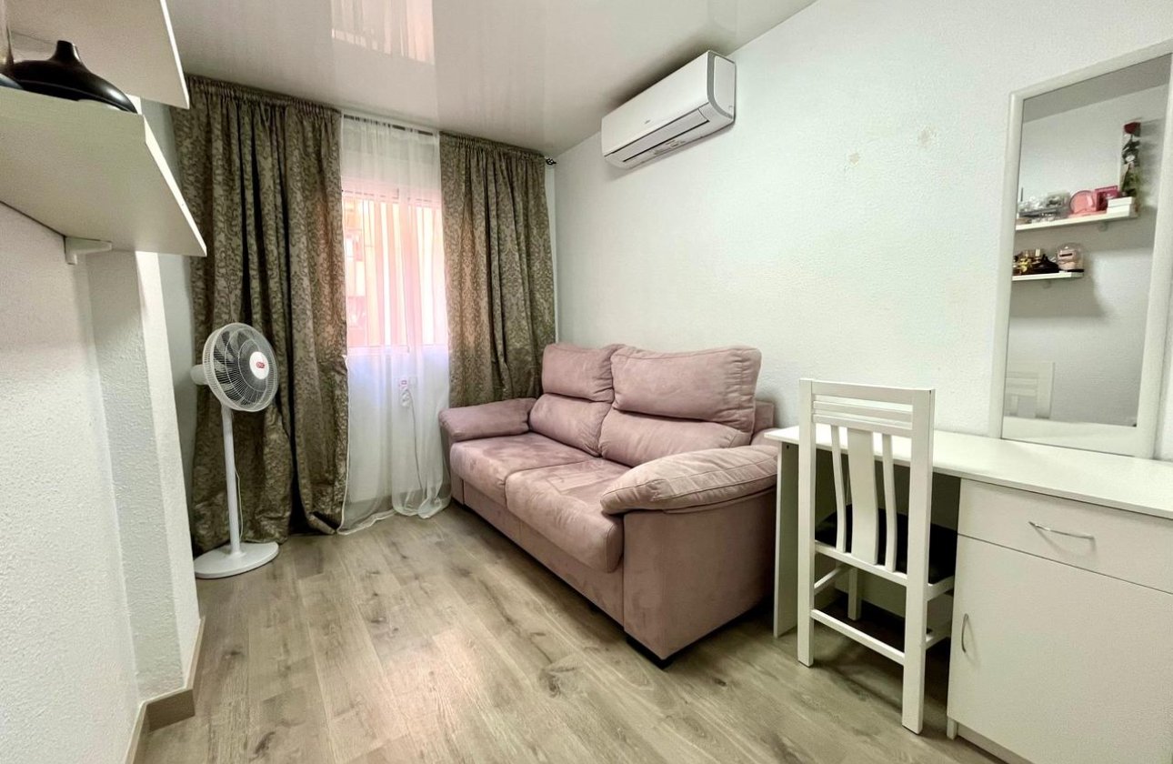 Resale - Apartment / flat - Torrevieja