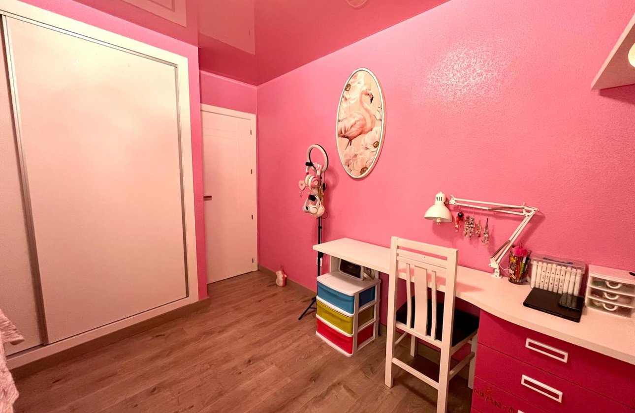 Resale - Apartment / flat - Torrevieja