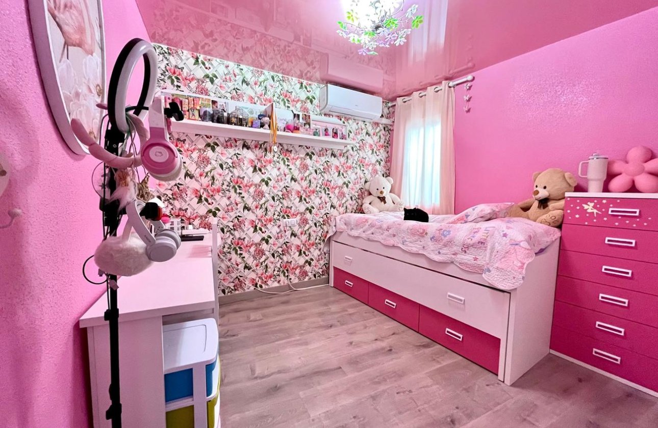 Resale - Apartment / flat - Torrevieja