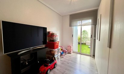 Resale - Apartment / flat - Torrevieja