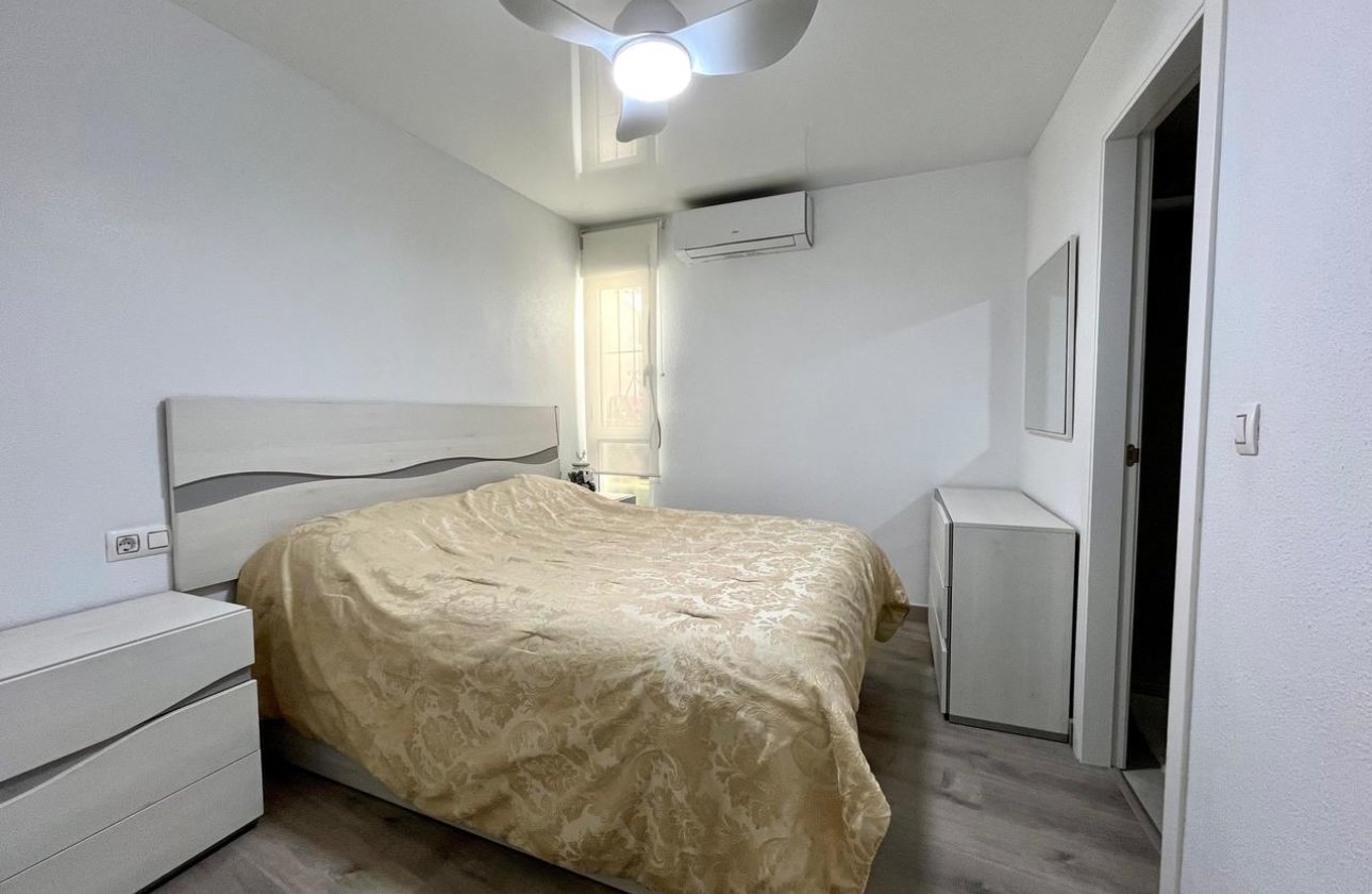 Resale - Apartment / flat - Torrevieja