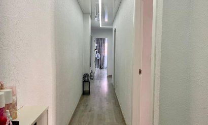 Resale - Apartment / flat - Torrevieja